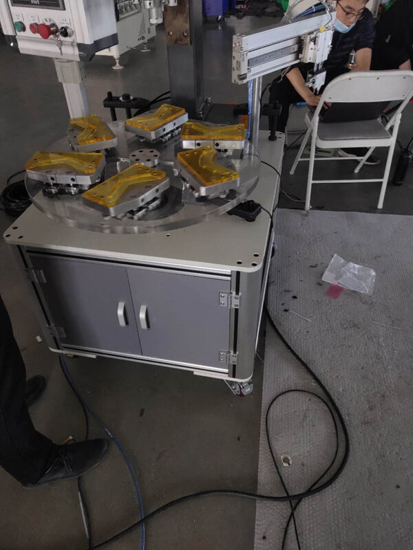 1624600488945335-1159842