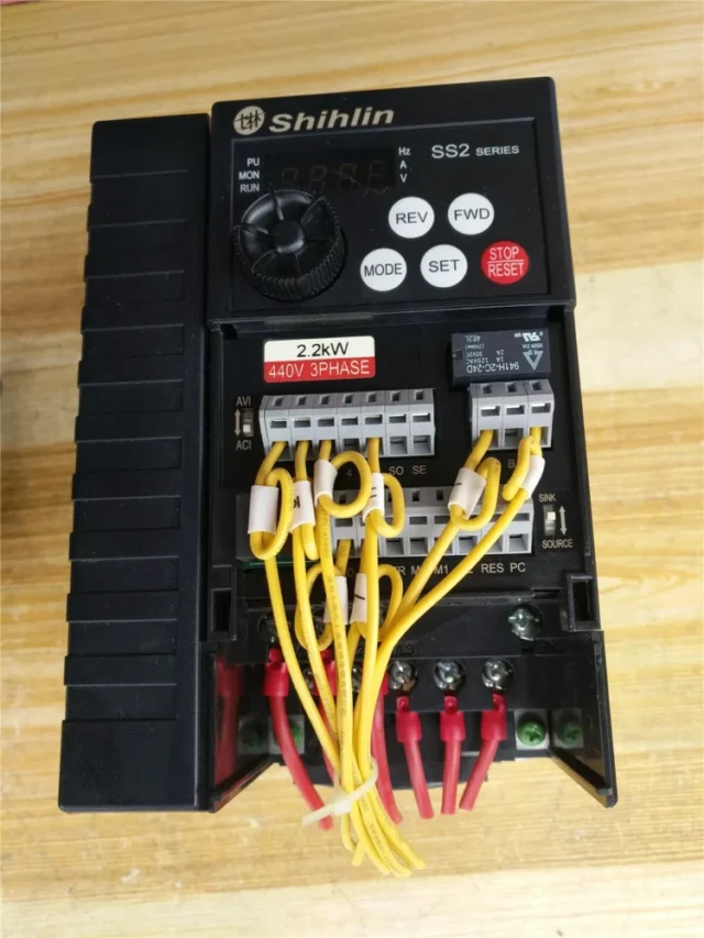 Biến tần Shihlin SS2-043-3.7K - Hình ảnh 3